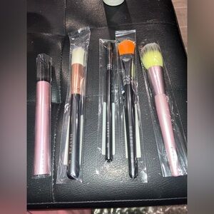 Morphe & Mally Makeup Brushes bundle of 5